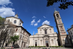 Mailand, San Bernardino alle Ossa (l.) und Basilica di Santo Stefano Maggiore (r.)