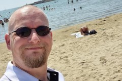 Am Strand, kurz vor dem Baden
