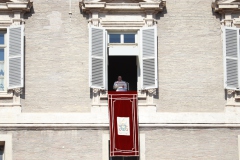 Angelus mit Papst