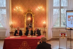 Vertragsunterzeichnung