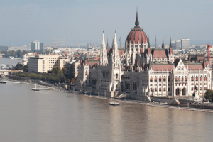 Ungarisches Parlament